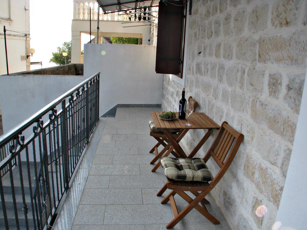 Apartment Noa Kastel Kambelovac Room photo